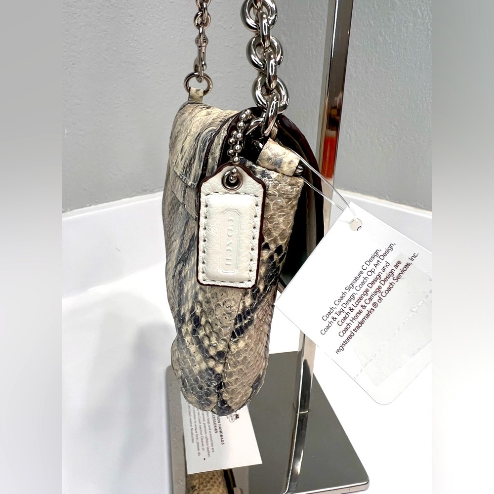 Coach Python Embossed Kristin - Picture 4 of 10